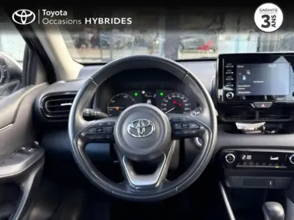 Photo 8 Toyota Yaris  116h Dynamic 5p MY22
