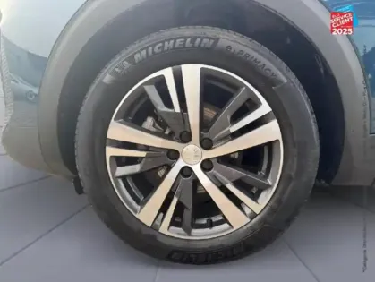 Photo 9 Peugeot 3008  Hybrid 136ch Allure Pack e-DCS6