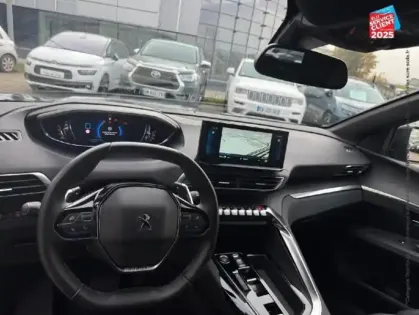 Photo 14 Peugeot 3008  Hybrid 136ch Allure Pack e-DCS6