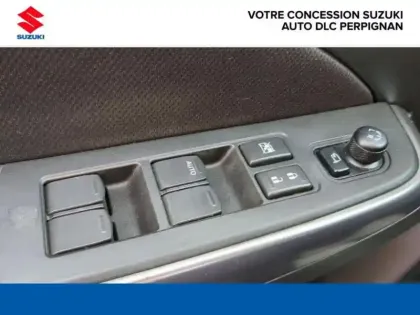 Photo 11 Suzuki Swift  1.2 Dualjet Hybrid 83ch Pack AllGrip