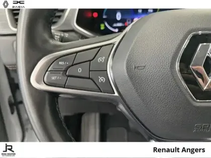 Photo 14 Renault Captur  1.6 E-Tech Plug-in 160ch Initiale Paris