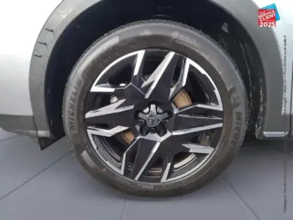 Photo 9 Peugeot 5008  Hybrid 136ch GT e-DCS6