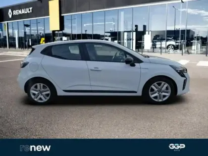 Photo 6 Renault Clio  1.6 E-Tech 145ch full hybrid Evolution - 24