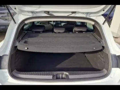 Photo 11 Renault Clio  1.6 E-Tech 145ch full hybrid Evolution - 24