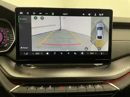 Photo 19 Skoda Octavia  1.5 TSI Hybrid 150 ch ACT DSG7