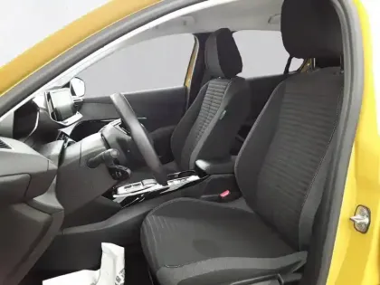 Photo 10 Peugeot 208  Electrique 50 kWh 136ch