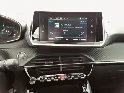 Photo 14 Peugeot 208  Electrique 50 kWh 136ch