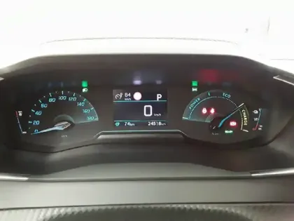 Photo 9 Peugeot 208  Electrique 50 kWh 136ch