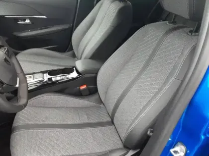 Photo 10 Peugeot 208  Hybrid 100 e-DCS6