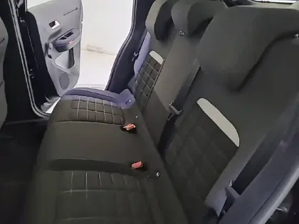 Photo 11 Citroën C3  Turbo 100 ch BVM6