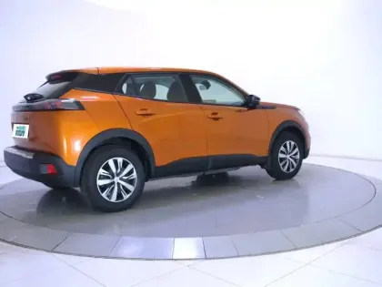 Photo 24 Peugeot 2008  Electrique 136 ch