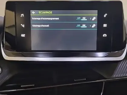 Photo 42 Peugeot 2008  Electrique 136 ch