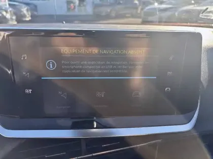 Photo 14 Peugeot 2008  Electrique 136 ch