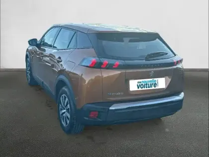 Photo 6 Peugeot 2008  Electrique 136 ch