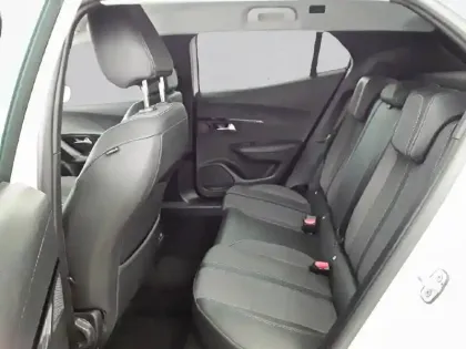 Photo 38 Peugeot 2008  PureTech 100 S&S BVM6