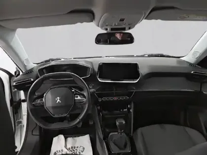 Photo 7 Peugeot 2008  PureTech 100 S&S BVM6