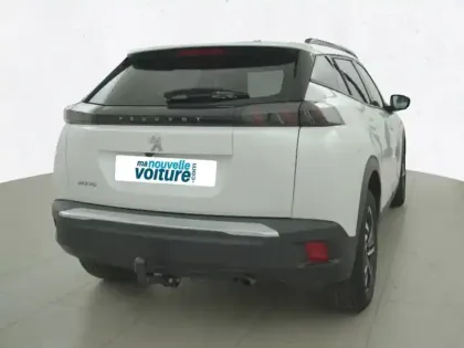 Photo 31 Peugeot 2008  PureTech 100 S&S BVM6