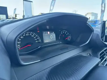 Photo 9 Peugeot 2008  BlueHDi 130 S&S EAT8