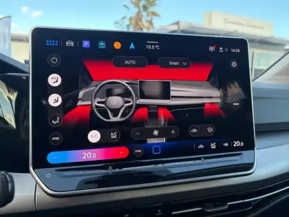 Photo 15 Volkswagen Golf  1.5 TSI EVO2 116 BVM6