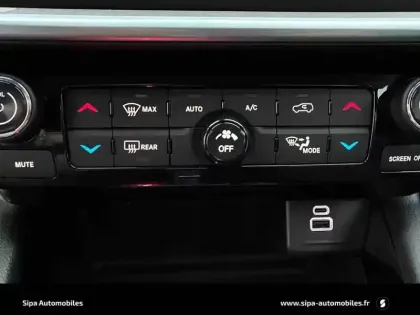 Photo 18 Jeep Compass  1.5 Turbo T4 130 ch e-Hybrid BVR7