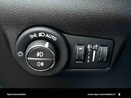 Photo 16 Jeep Compass  1.5 Turbo T4 130 ch e-Hybrid BVR7