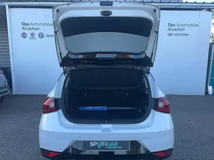 Photo 6 Hyundai I20  1.0 T-GDi 100 DCT-7 Hybrid 48V