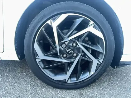 Photo 16 Hyundai I20  1.0 T-GDi 100 DCT-7 Hybrid 48V