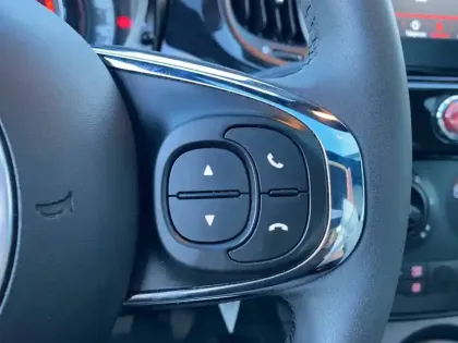 Photo 20 Fiat 500  1.0 70 ch Hybride BSG S/S