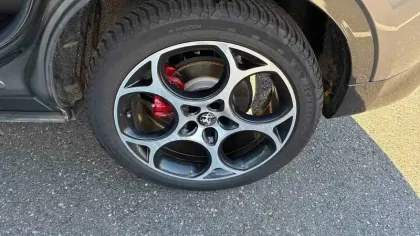 Photo 22 Alfa Romeo Tonale  1.5 Hybrid 160 ch VGT TCT7