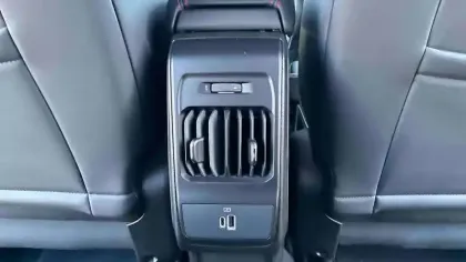 Photo 26 Alfa Romeo Tonale  1.5 Hybrid 160 ch VGT TCT7