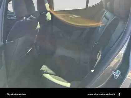 Photo 20 Alfa Romeo Tonale  1.5 Hybrid 160 ch VGT TCT7