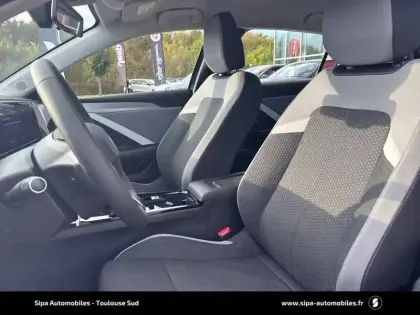 Photo 21 Opel Astra  1.2 Turbo 110 ch BVM6