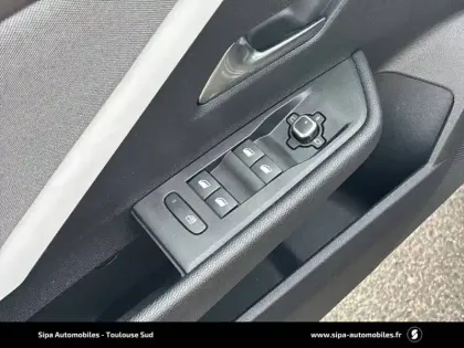 Photo 10 Opel Astra  1.2 Turbo 110 ch BVM6