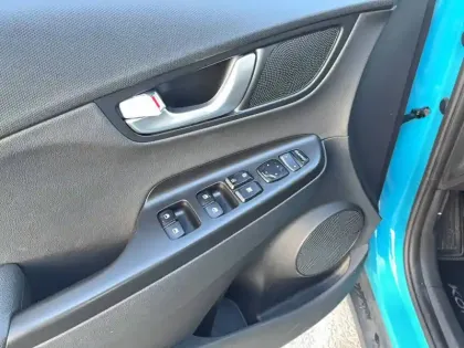 Photo 13 Hyundai Kona  Electrique 64 kWh - 204 ch