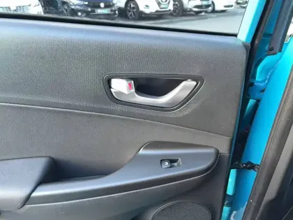 Photo 12 Hyundai Kona  Electrique 64 kWh - 204 ch