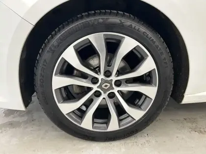 Photo 17 Renault Megane  IV Estate Blue dCi 115 EDC