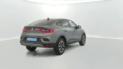 Photo 17 Renault Arkana  E-Tech hybride 145 - 22