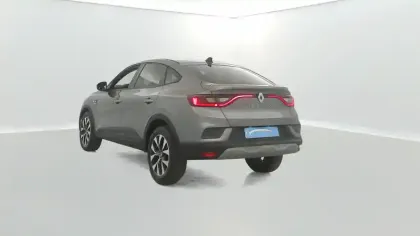 Photo 2 Renault Arkana  E-Tech hybride 145 - 22