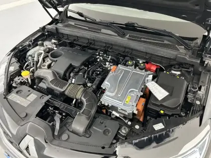 Photo 35 Renault Arkana  E-Tech hybride 145 - 22