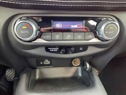 Photo 83 Nissan Juke  DIG-T 114