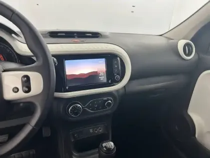 Photo 20 Renault Twingo  III SCe 65