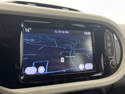 Photo 31 Renault Twingo  III SCe 65