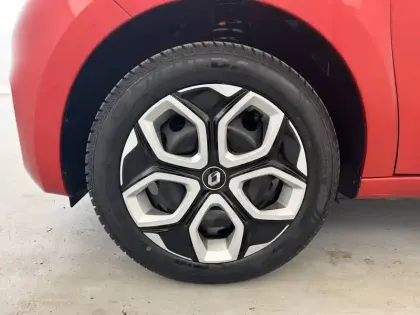 Photo 27 Renault Twingo  III SCe 65