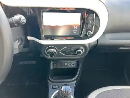 Photo 10 Renault Twingo  III SCe 65