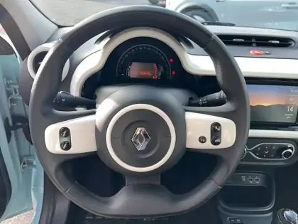 Photo 13 Renault Twingo  III SCe 65