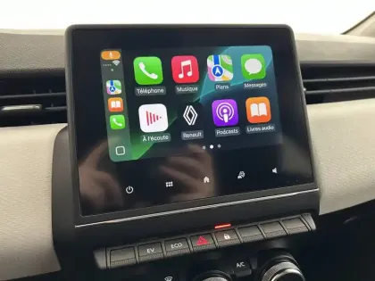 Photo 33 Renault Clio  E-Tech full hybrid 145