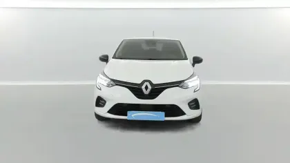 Photo 16 Renault Clio  E-Tech full hybrid 145