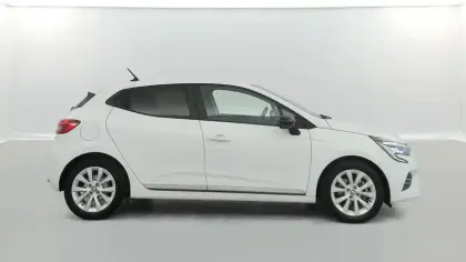 Photo 14 Renault Clio  E-Tech full hybrid 145