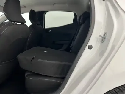 Photo 35 Renault Clio  E-Tech full hybrid 145