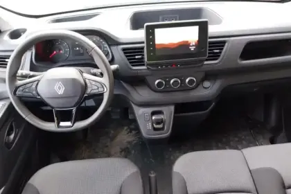 Photo 8 Renault Trafic  Cabine approfondie 6 places L2H1 3T BLUE DCI 150 AUTO